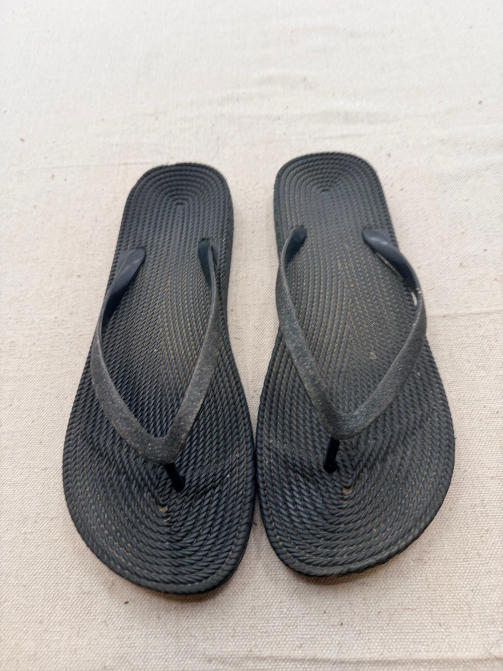 Classic Black Women's Flip Flop Sandals